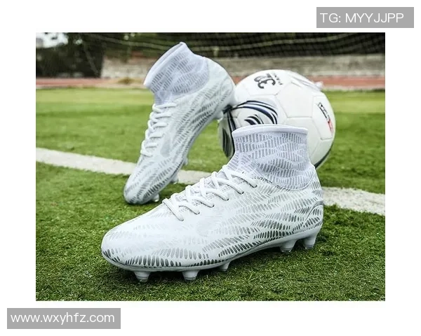 全球足球巨星球鞋选择盘点 看看梅西C罗等人都穿什么鞋 全球足球巨星球鞋选择盘点 看看梅西C罗等人都穿什么鞋