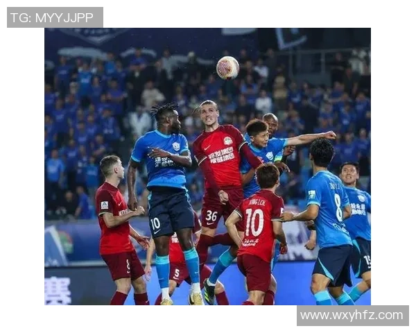 足球赛场上闪耀的黑人球星们与他们的传奇故事 足球赛场上闪耀的黑人球星们与他们的传奇故事